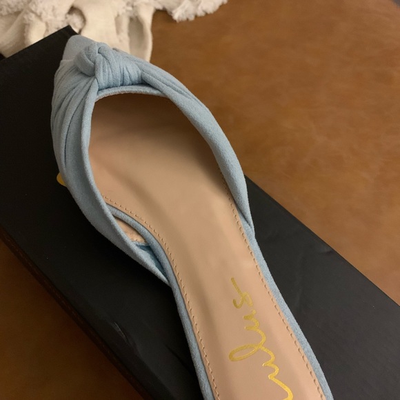 New Lulus blue shoes - Picture 2 of 4